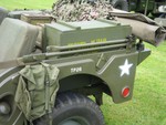 Close up,M606A1 at Wessex MVT 18th June 06 now fitted with M38A1 topbows, at last, thanks Mark E for the swap. Seealso home made ammo box