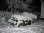 yah it snows in Montana!  i am working on restoring the arctic cap for my M38